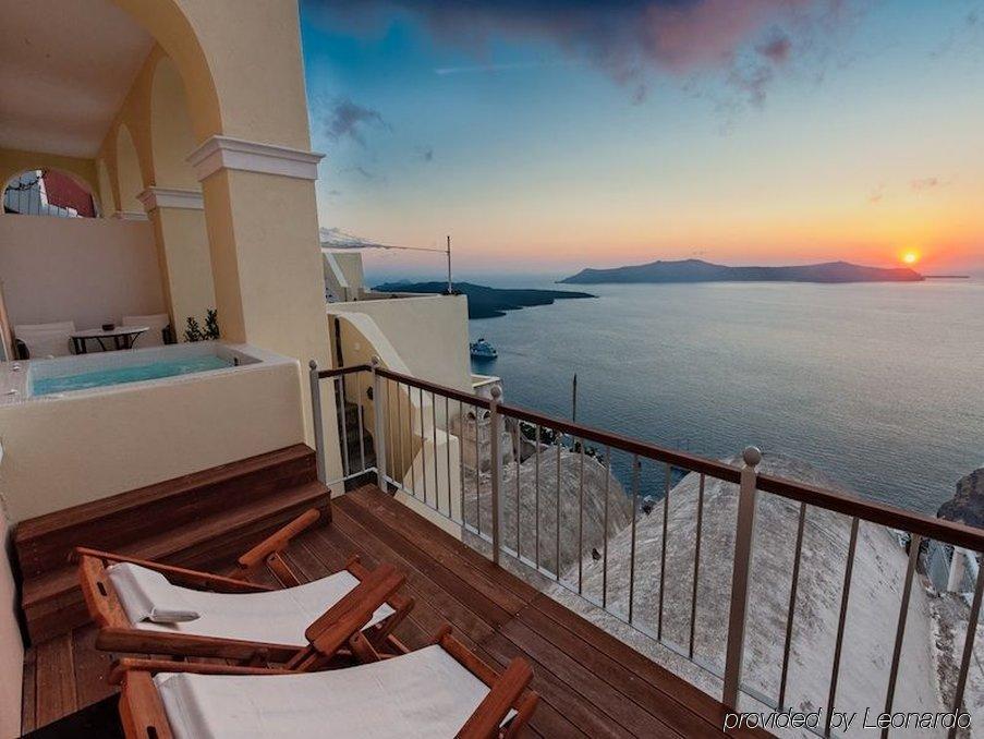 Cori Rigas Suites Fíra Kültér fotó